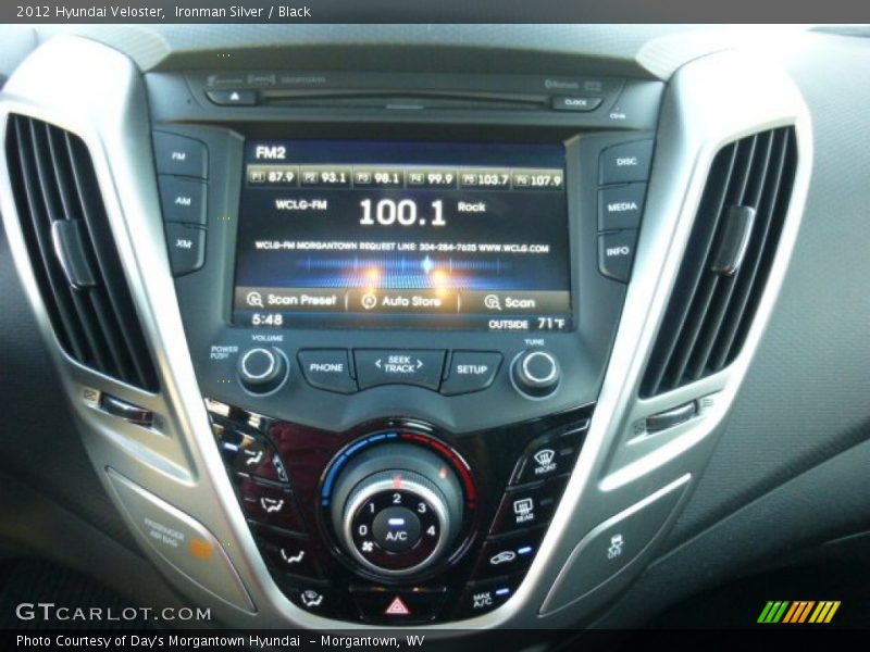 Controls of 2012 Veloster 