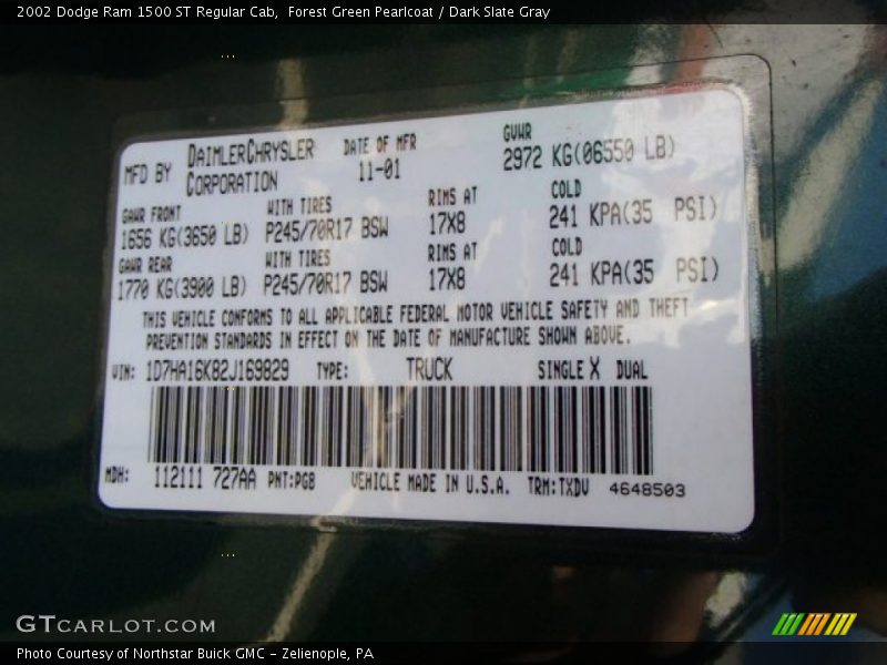 Forest Green Pearlcoat / Dark Slate Gray 2002 Dodge Ram 1500 ST Regular Cab