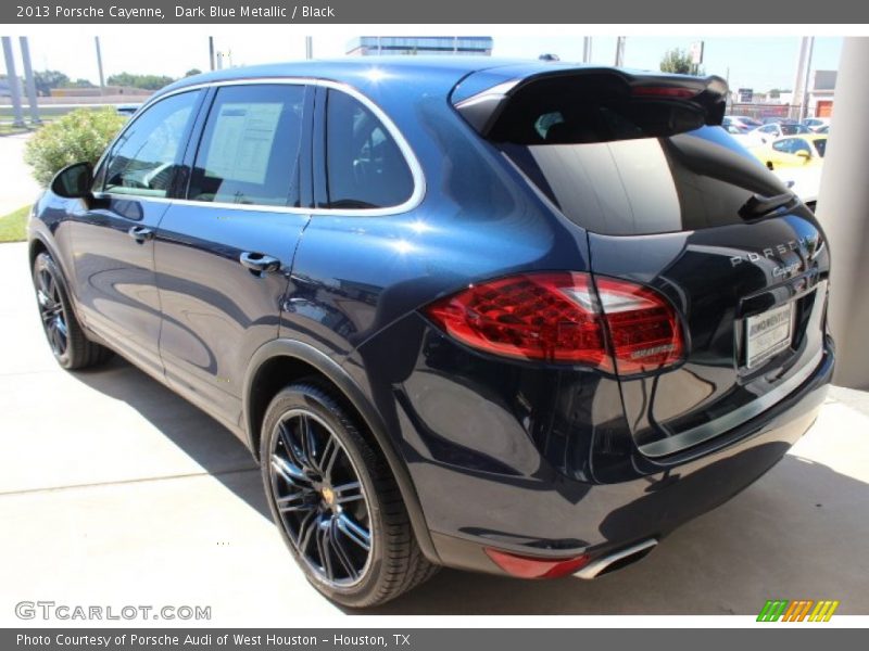 Dark Blue Metallic / Black 2013 Porsche Cayenne