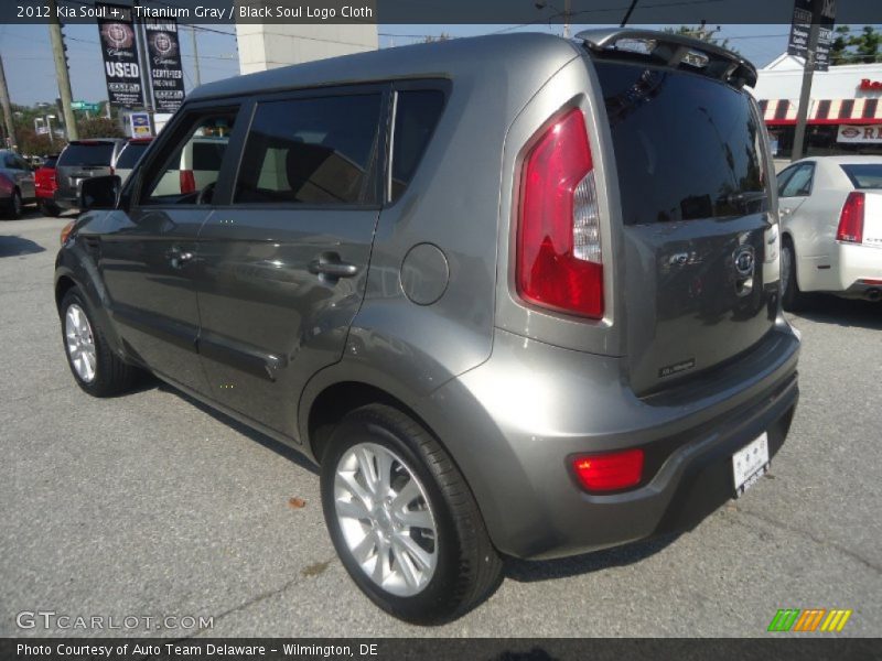 Titanium Gray / Black Soul Logo Cloth 2012 Kia Soul +