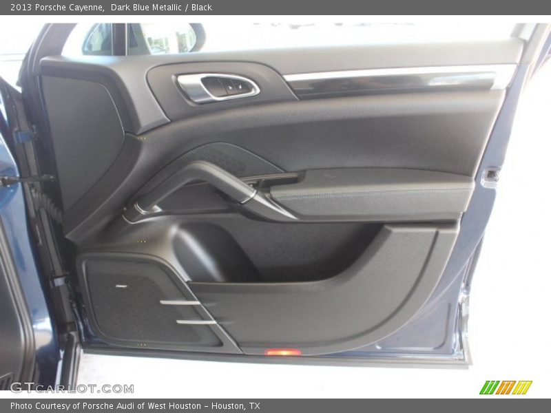 Dark Blue Metallic / Black 2013 Porsche Cayenne
