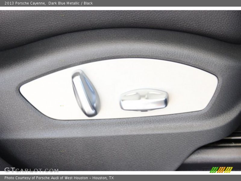 Dark Blue Metallic / Black 2013 Porsche Cayenne