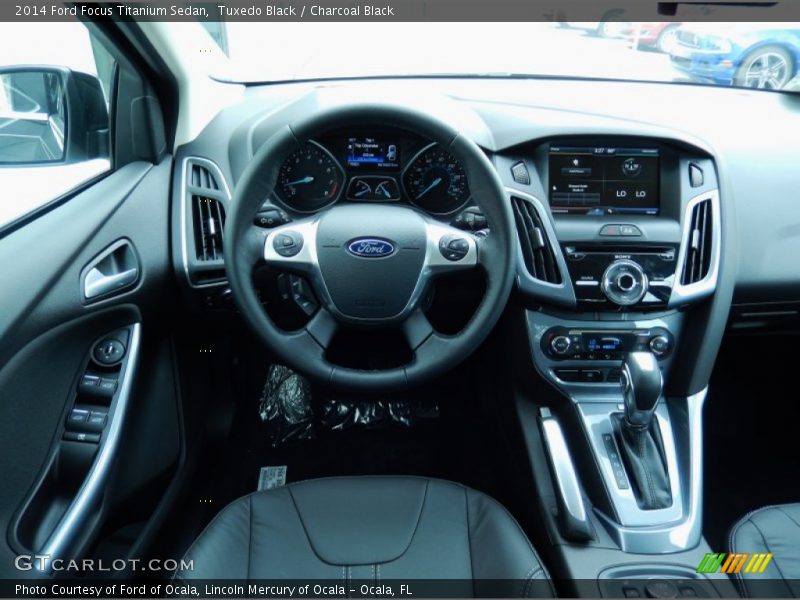 Tuxedo Black / Charcoal Black 2014 Ford Focus Titanium Sedan