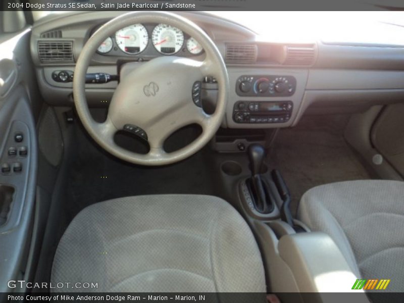 Satin Jade Pearlcoat / Sandstone 2004 Dodge Stratus SE Sedan