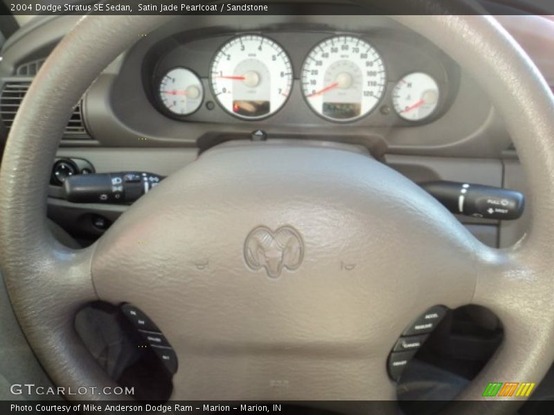 Satin Jade Pearlcoat / Sandstone 2004 Dodge Stratus SE Sedan