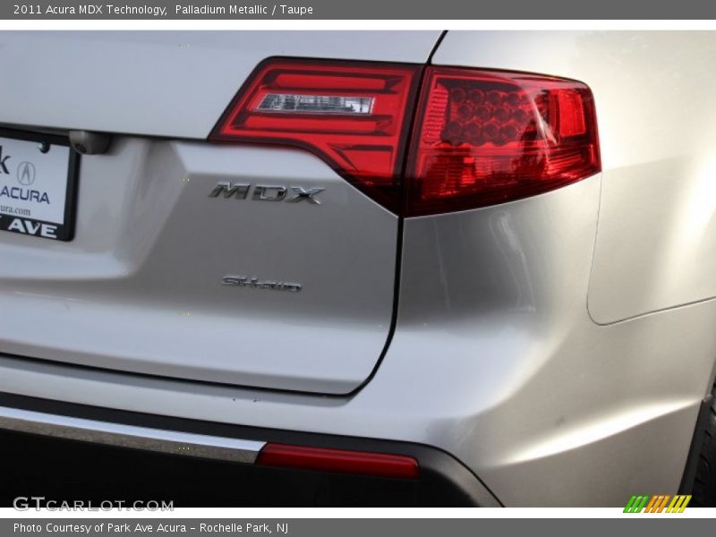 Palladium Metallic / Taupe 2011 Acura MDX Technology