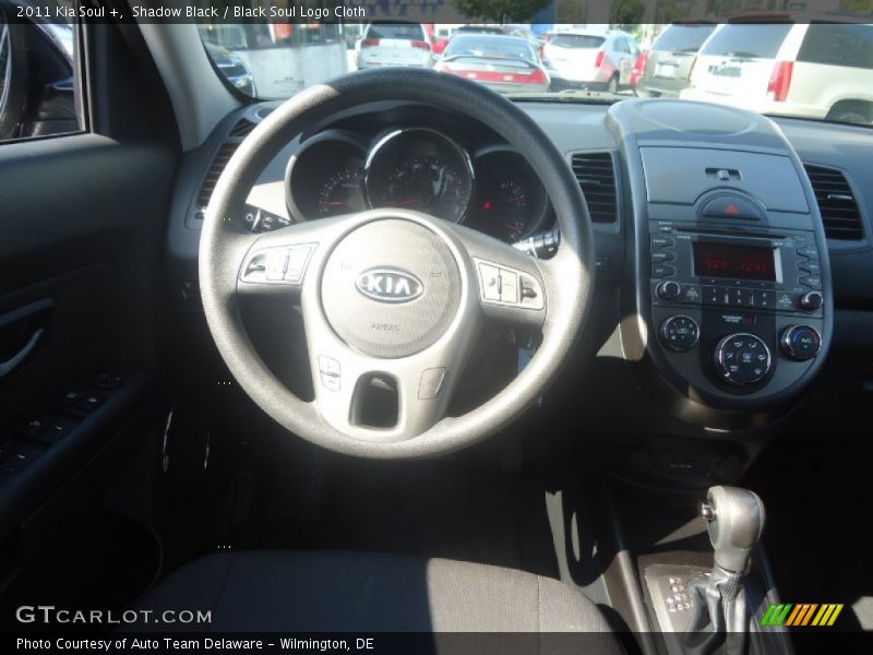 Shadow Black / Black Soul Logo Cloth 2011 Kia Soul +