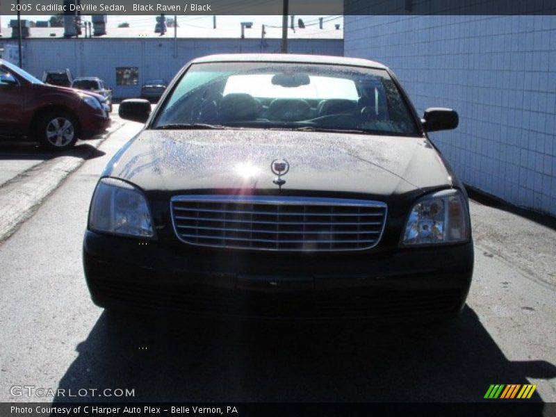 Black Raven / Black 2005 Cadillac DeVille Sedan