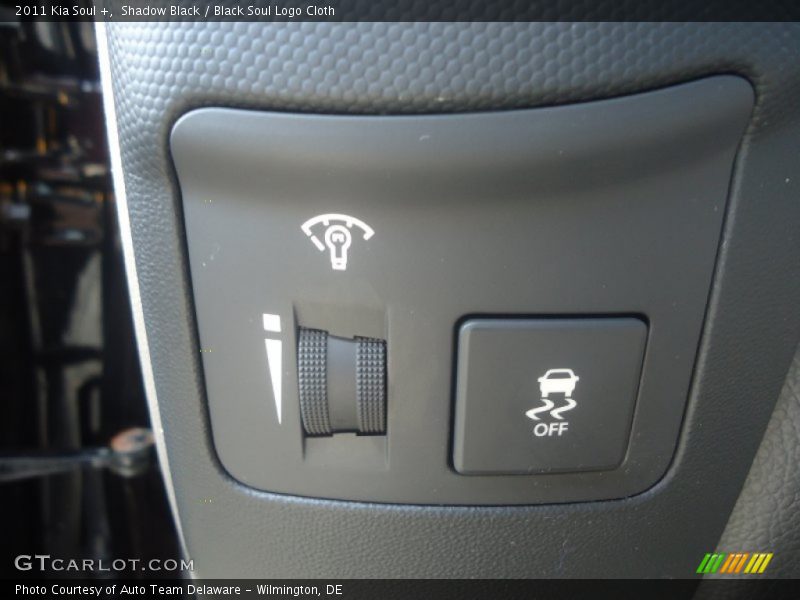 Shadow Black / Black Soul Logo Cloth 2011 Kia Soul +