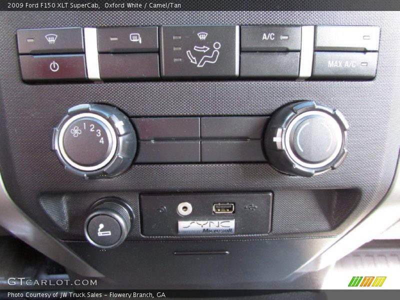 Oxford White / Camel/Tan 2009 Ford F150 XLT SuperCab