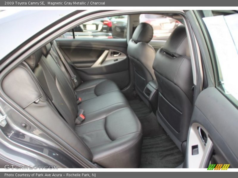 Magnetic Gray Metallic / Charcoal 2009 Toyota Camry SE
