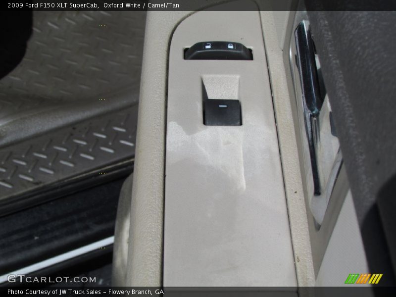 Oxford White / Camel/Tan 2009 Ford F150 XLT SuperCab
