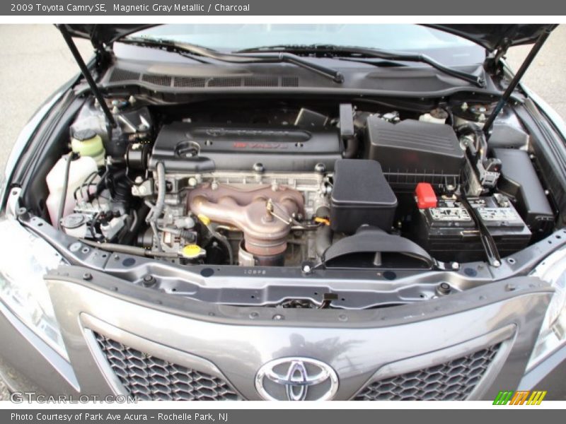 Magnetic Gray Metallic / Charcoal 2009 Toyota Camry SE