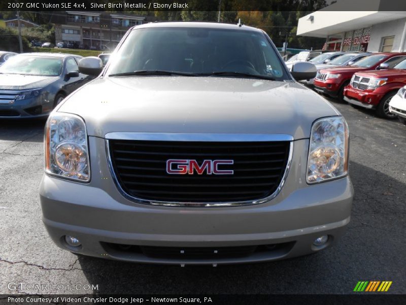 Silver Birch Metallic / Ebony Black 2007 GMC Yukon SLE 4x4