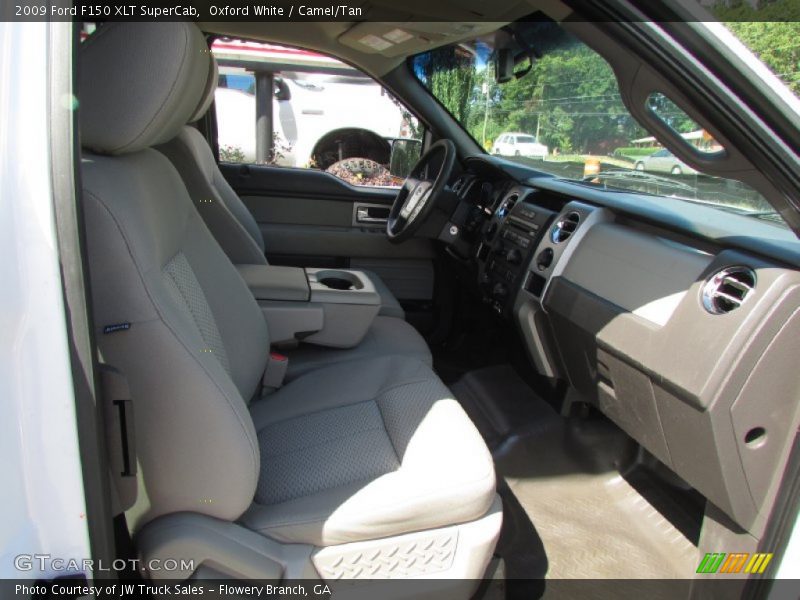 Oxford White / Camel/Tan 2009 Ford F150 XLT SuperCab