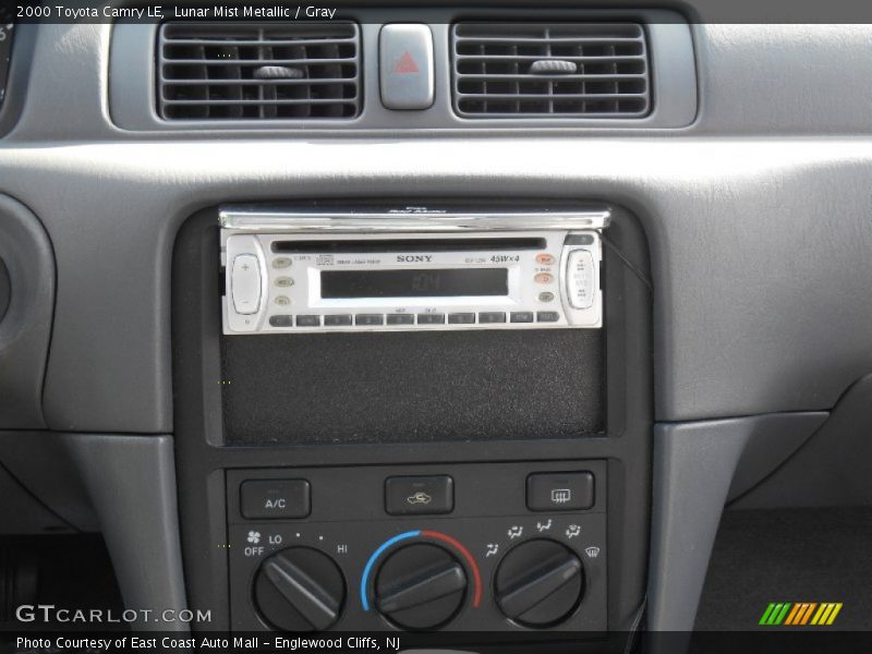 Lunar Mist Metallic / Gray 2000 Toyota Camry LE