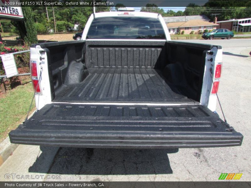 Oxford White / Camel/Tan 2009 Ford F150 XLT SuperCab