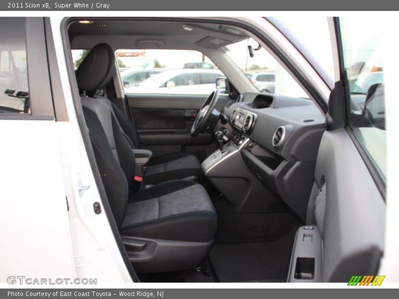 Front Seat of 2011 xB 