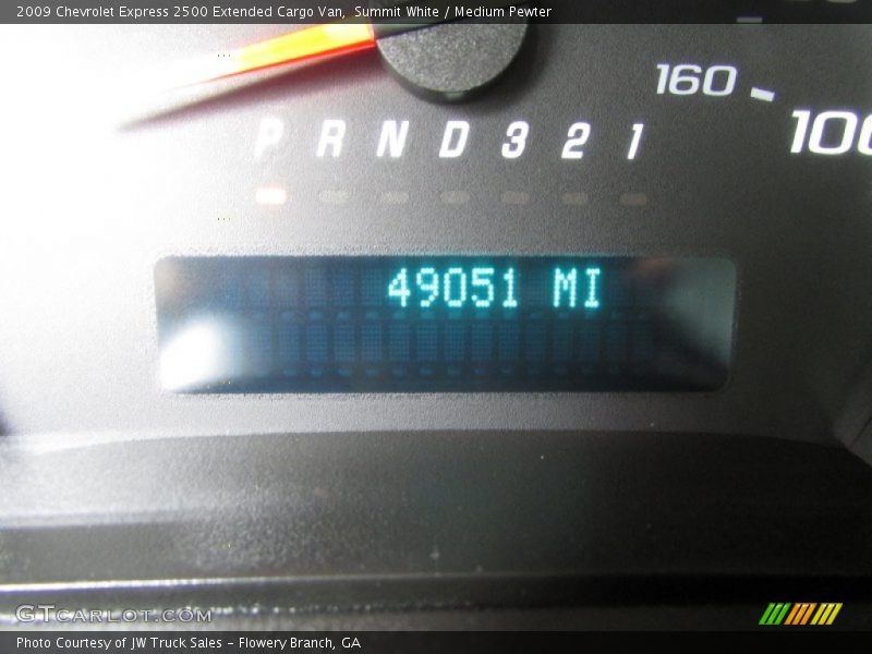 Summit White / Medium Pewter 2009 Chevrolet Express 2500 Extended Cargo Van