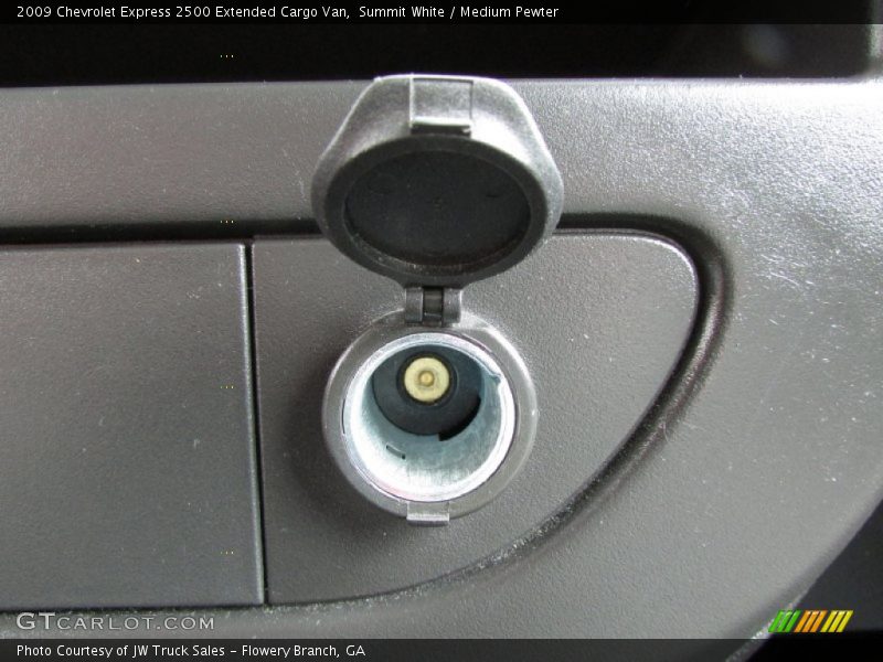 Summit White / Medium Pewter 2009 Chevrolet Express 2500 Extended Cargo Van