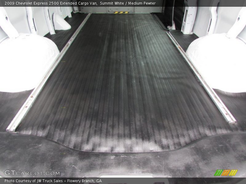 Summit White / Medium Pewter 2009 Chevrolet Express 2500 Extended Cargo Van