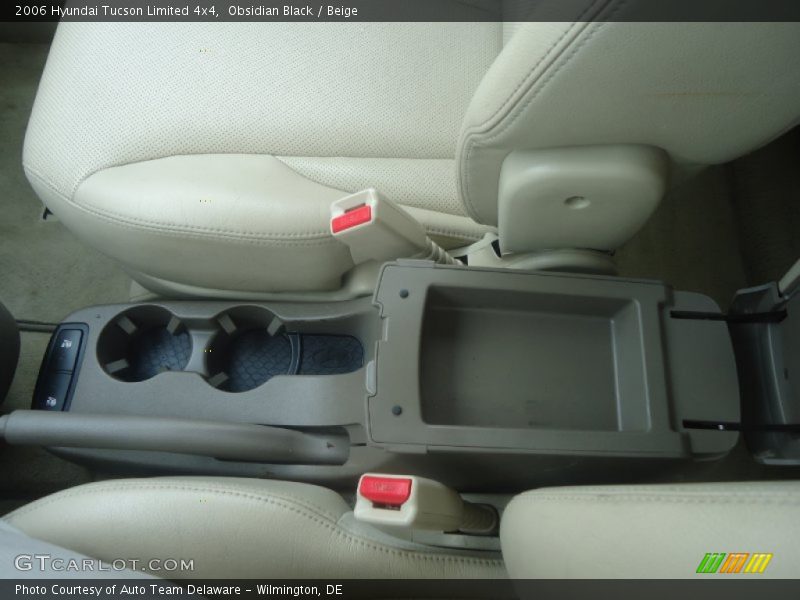 Obsidian Black / Beige 2006 Hyundai Tucson Limited 4x4