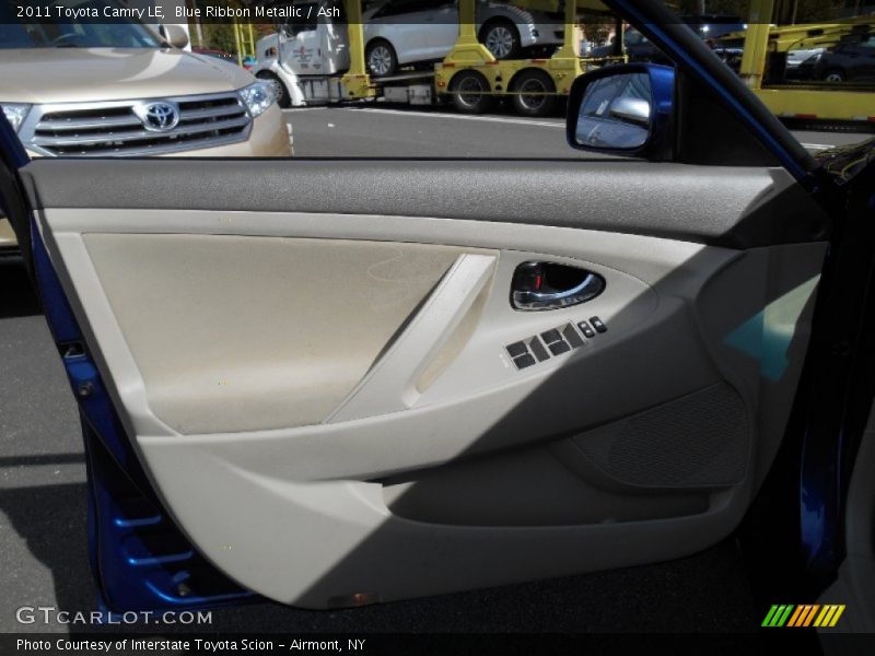 Blue Ribbon Metallic / Ash 2011 Toyota Camry LE