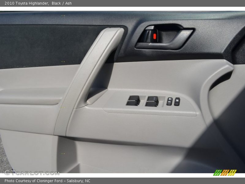 Black / Ash 2010 Toyota Highlander