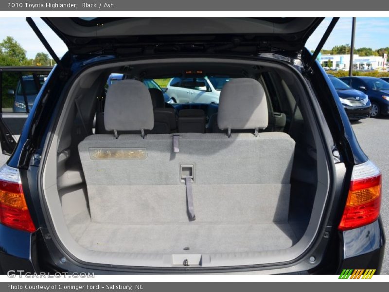 Black / Ash 2010 Toyota Highlander