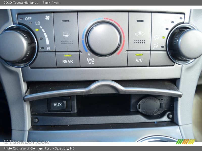 Black / Ash 2010 Toyota Highlander