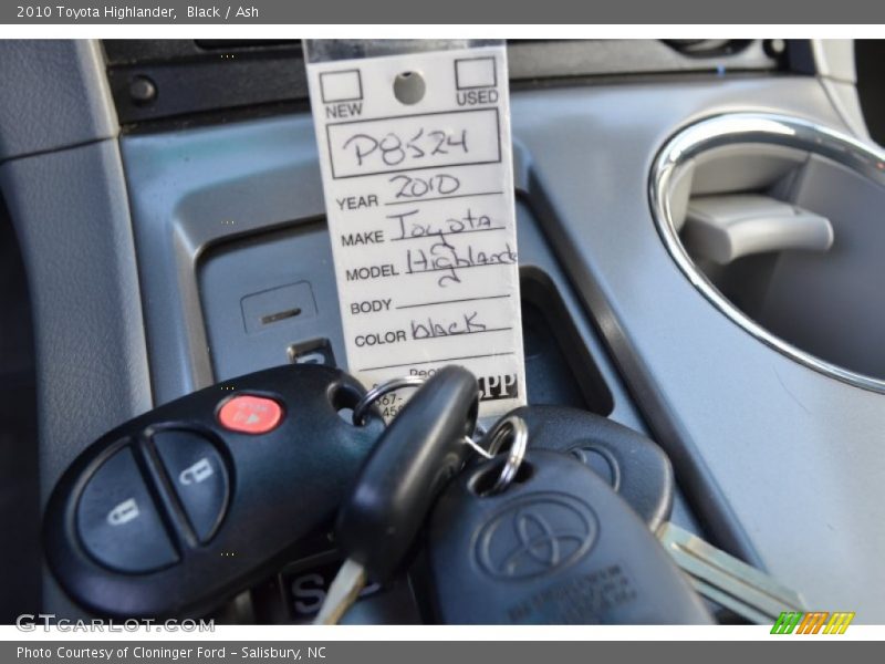 Black / Ash 2010 Toyota Highlander
