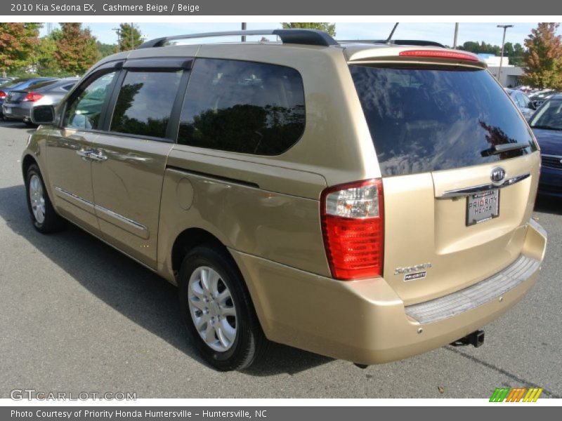 Cashmere Beige / Beige 2010 Kia Sedona EX