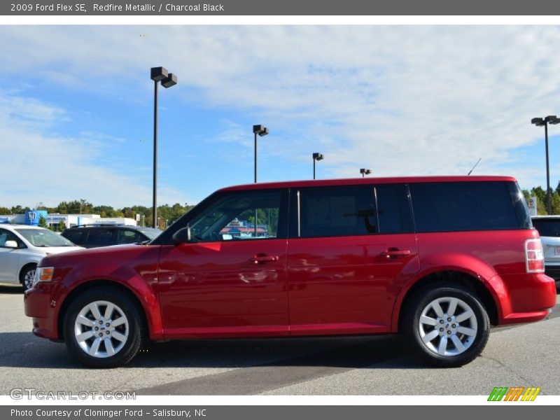 Redfire Metallic / Charcoal Black 2009 Ford Flex SE