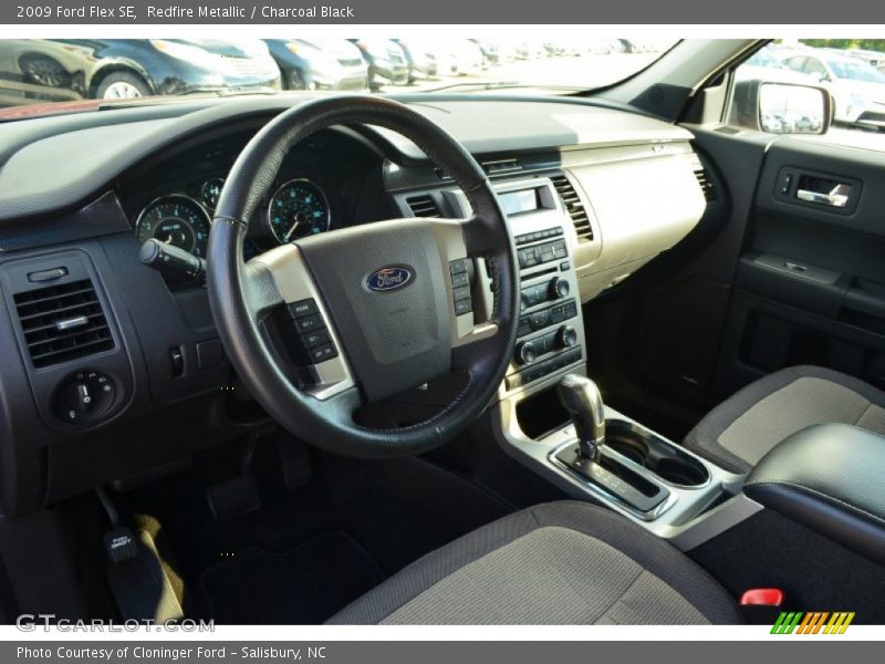 Redfire Metallic / Charcoal Black 2009 Ford Flex SE