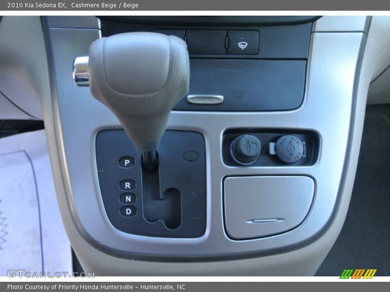 Cashmere Beige / Beige 2010 Kia Sedona EX