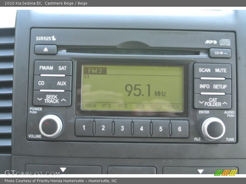 Audio System of 2010 Sedona EX