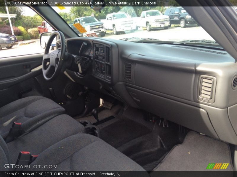 Silver Birch Metallic / Dark Charcoal 2005 Chevrolet Silverado 1500 Extended Cab 4x4