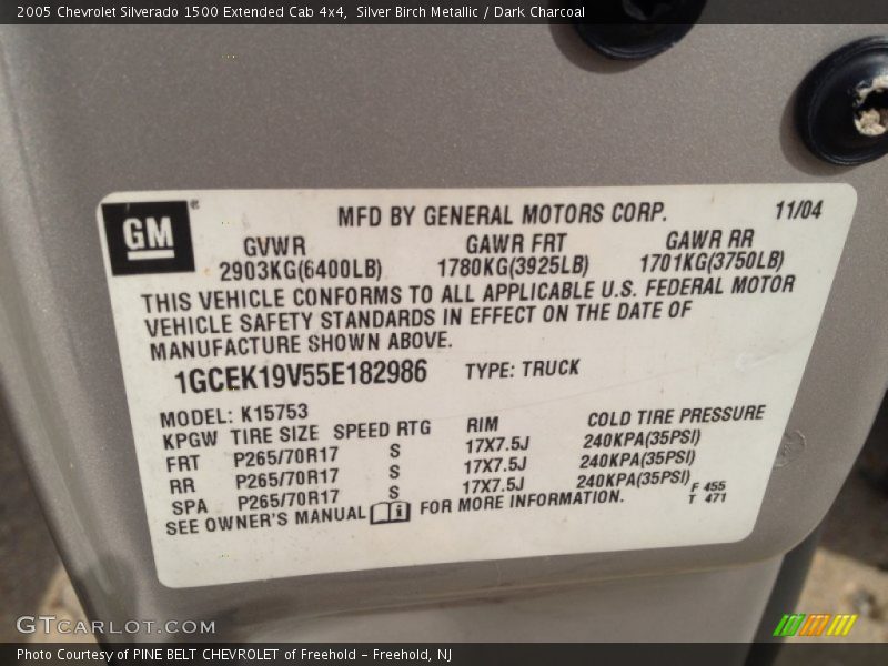 Silver Birch Metallic / Dark Charcoal 2005 Chevrolet Silverado 1500 Extended Cab 4x4