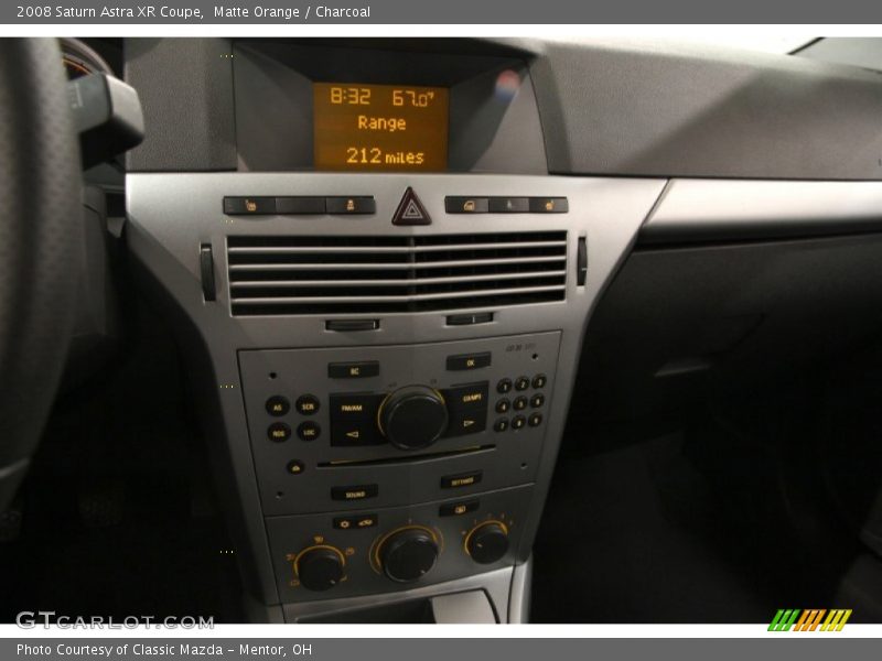 Controls of 2008 Astra XR Coupe