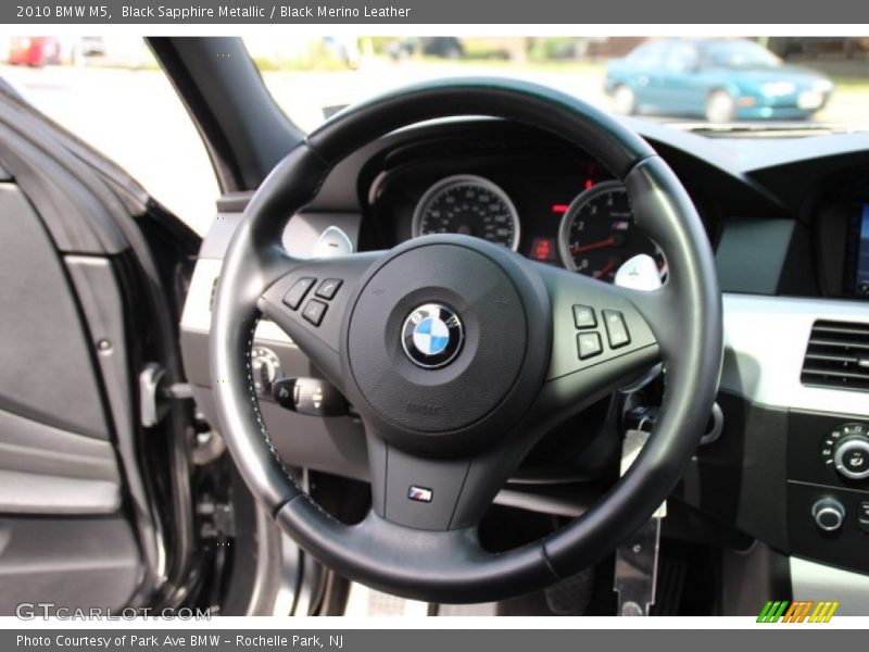 Black Sapphire Metallic / Black Merino Leather 2010 BMW M5