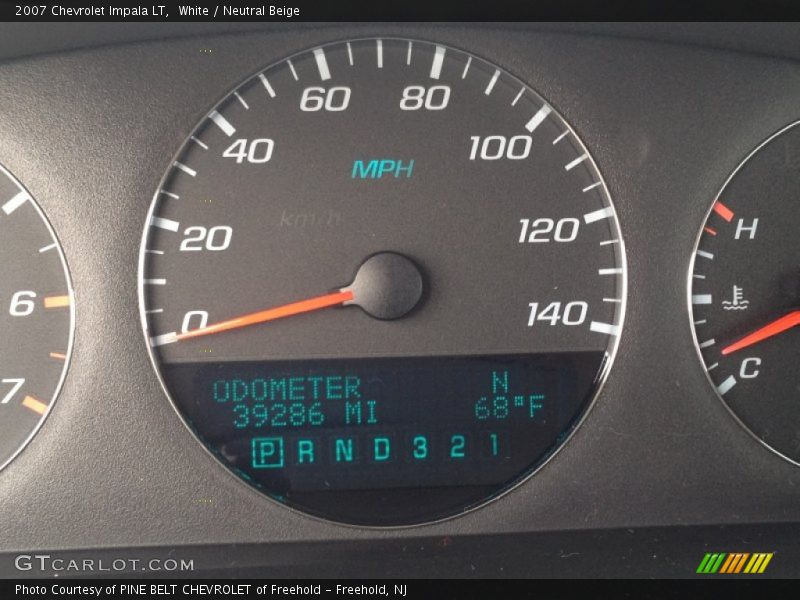 White / Neutral Beige 2007 Chevrolet Impala LT