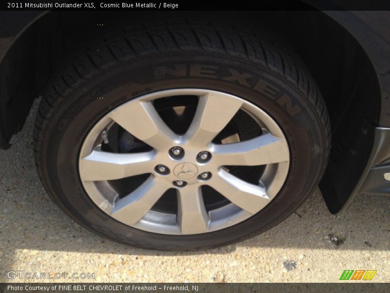 Cosmic Blue Metallic / Beige 2011 Mitsubishi Outlander XLS