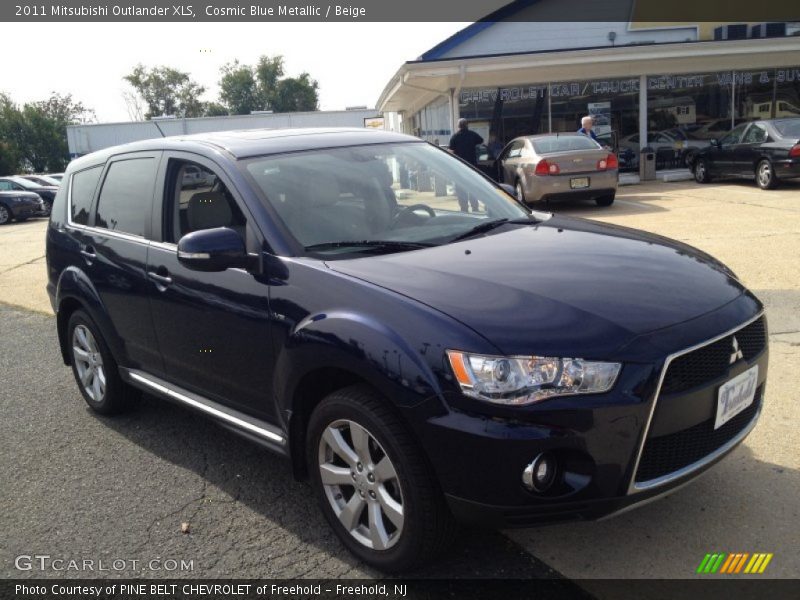 Cosmic Blue Metallic / Beige 2011 Mitsubishi Outlander XLS