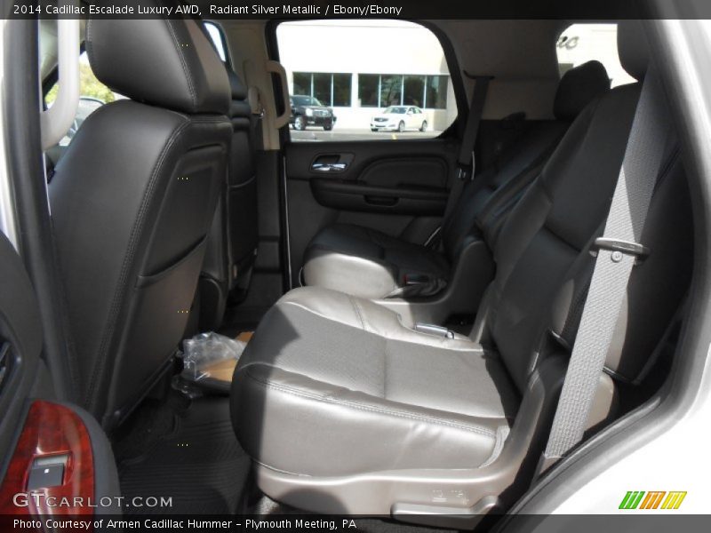 Radiant Silver Metallic / Ebony/Ebony 2014 Cadillac Escalade Luxury AWD