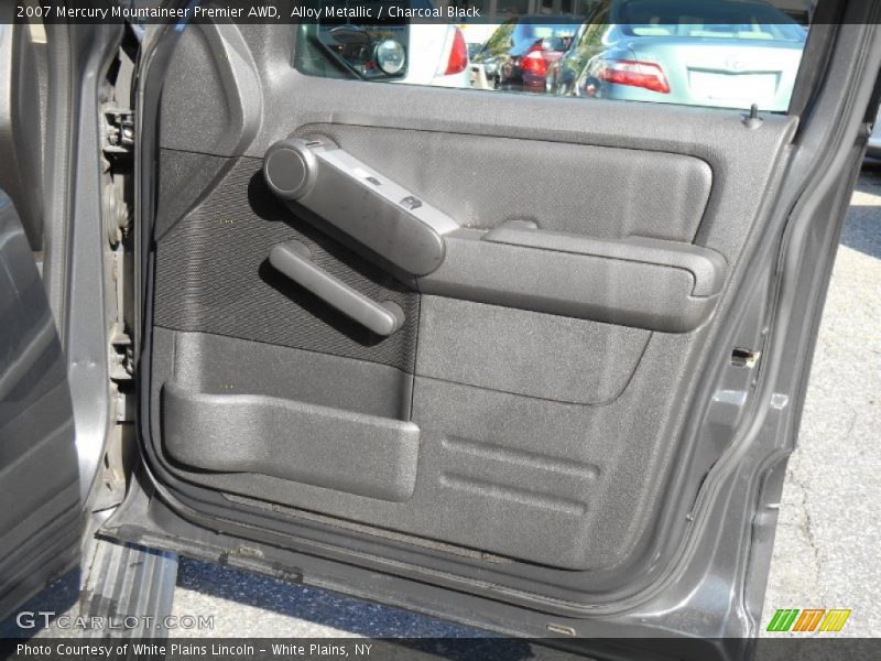 Alloy Metallic / Charcoal Black 2007 Mercury Mountaineer Premier AWD