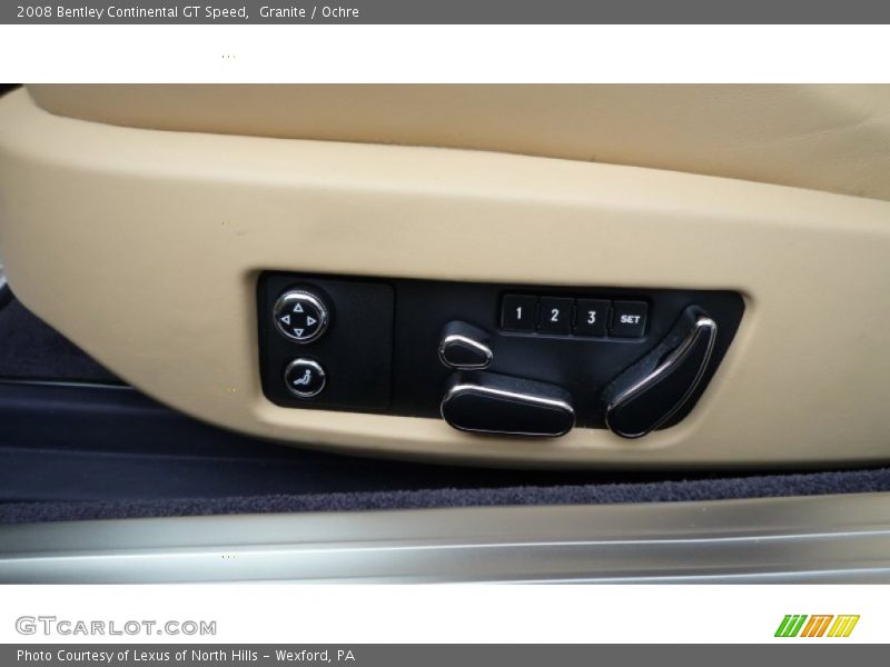 Controls of 2008 Continental GT Speed