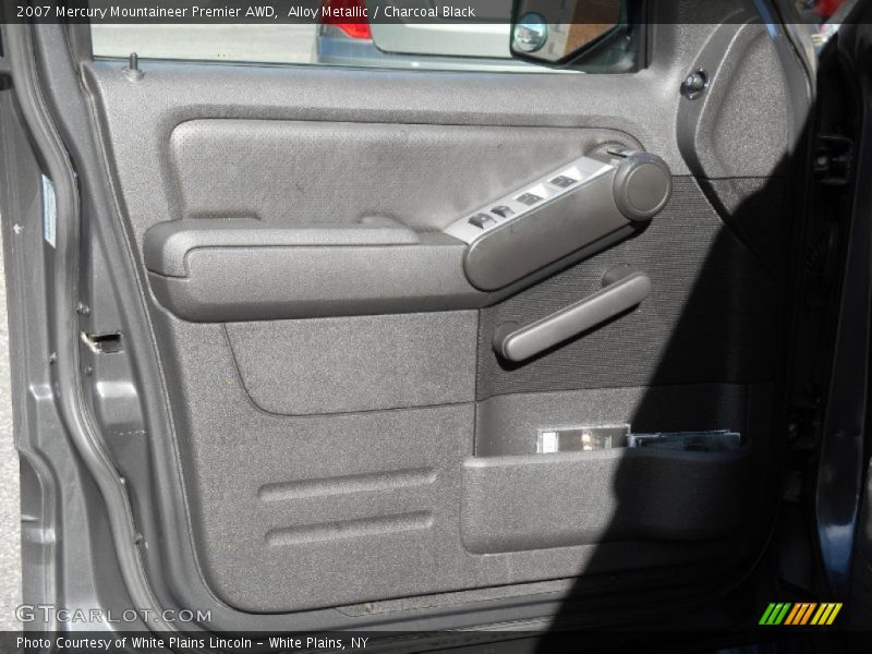 Alloy Metallic / Charcoal Black 2007 Mercury Mountaineer Premier AWD