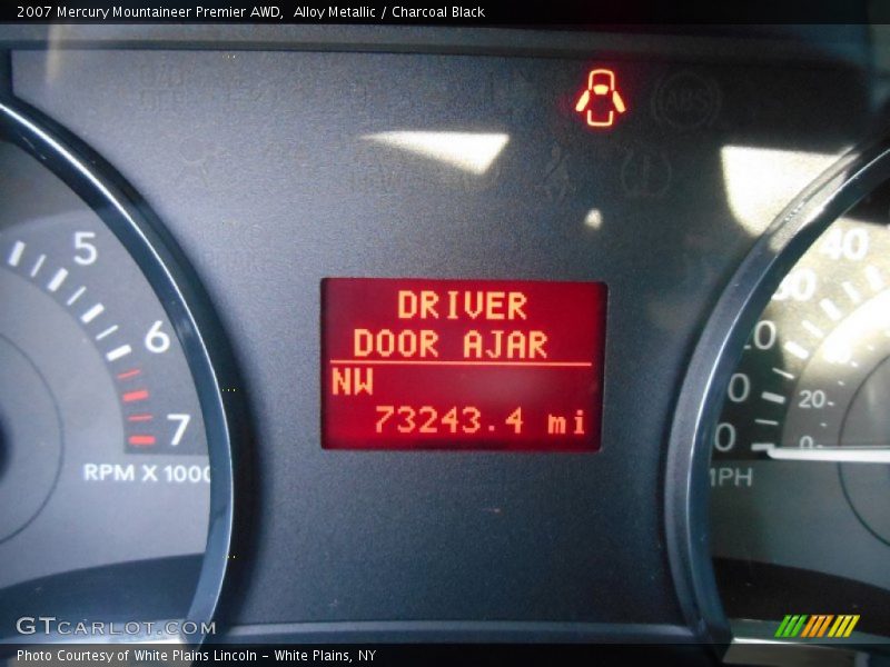 Alloy Metallic / Charcoal Black 2007 Mercury Mountaineer Premier AWD