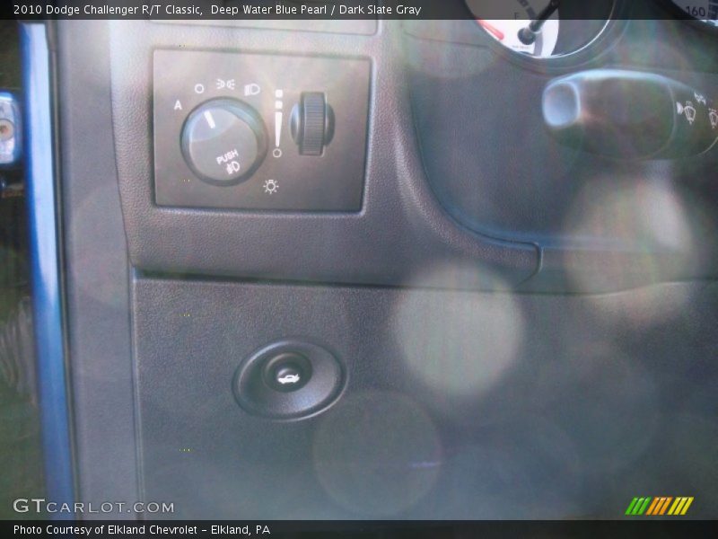 Deep Water Blue Pearl / Dark Slate Gray 2010 Dodge Challenger R/T Classic