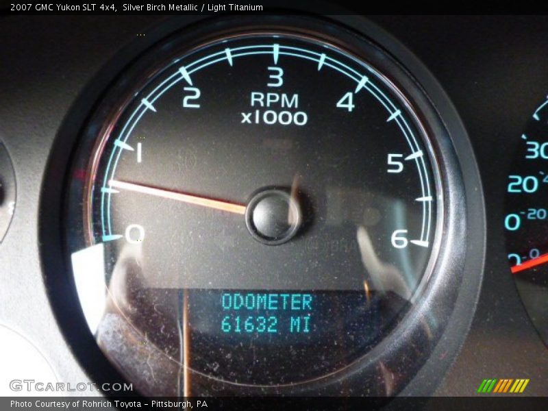 Silver Birch Metallic / Light Titanium 2007 GMC Yukon SLT 4x4